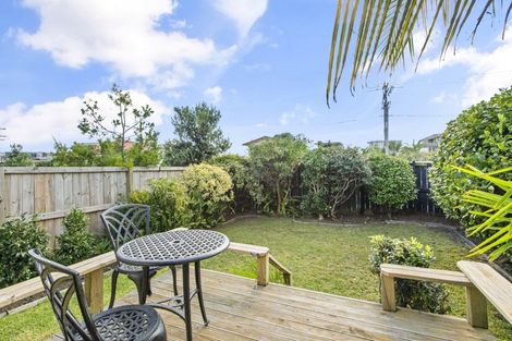 Photo of property in 28 Oceanbeach Road, Mount Maunganui, 3116
