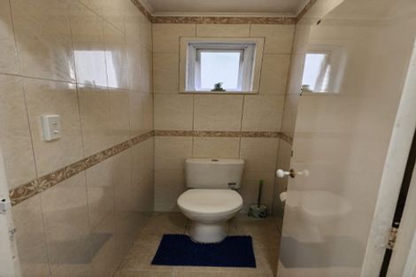 Photo of property in 48 Cardiff Road, Pakuranga, Auckland, 2010