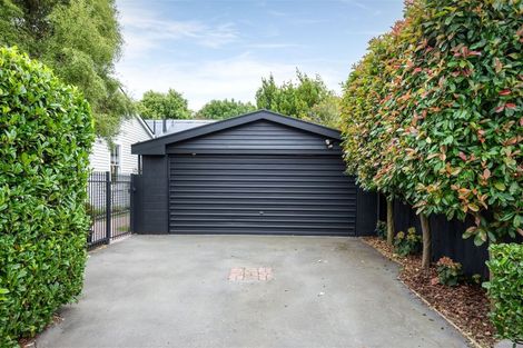 Photo of property in 59 Office Road, Merivale, Christchurch, 8014