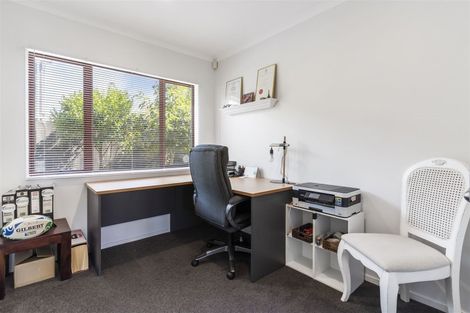 Photo of property in 43 Cockle Bay Road, Cockle Bay, Auckland, 2014