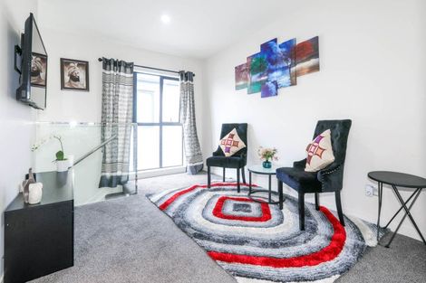 Photo of property in 16 Rosarina Lane, Takanini, 2112