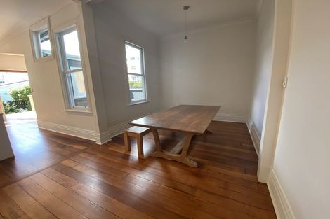 Photo of property in 6 Hobson Street, Thorndon, Wellington, 6011