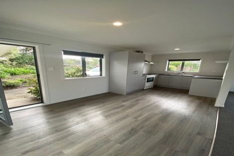 Photo of property in 23 Hampton Hill Road, Tawa, Wellington, 5028