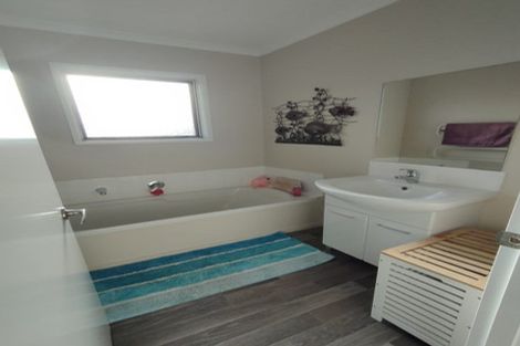 Photo of property in 12 Rangeview Road, Te Kauwhata, 3710