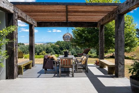 Photo of property in 617 Puketapu Road, Puketapu, Napier, 4183