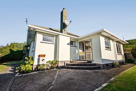 Photo of property in 10 Blagdon Road, Blagdon, New Plymouth, 4310