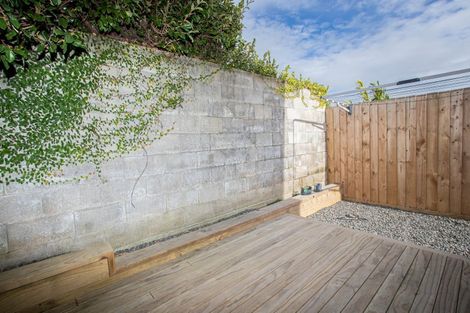 Photo of property in 6/27 Seddon Road, Frankton, Hamilton, 3204