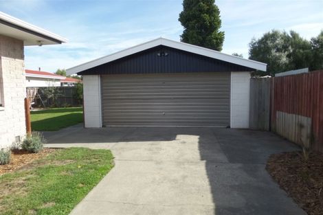 Photo of property in 5 Dunluce Place, Hornby, Christchurch, 8042
