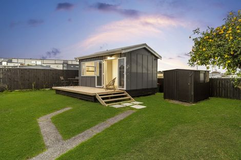 Photo of property in 2/18 Gray Avenue, Mangere East, Auckland, 2024