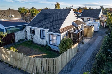 Photo of property in 1a Keldon Avenue, Rangiora, 7400