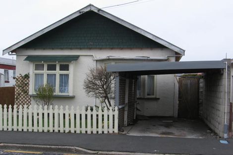Photo of property in 107 Oxford Street, South Dunedin, Dunedin, 9012