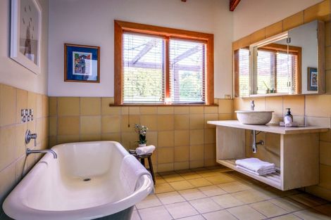 Photo of property in 355 Ballantyne Road, Wanaka, 9382