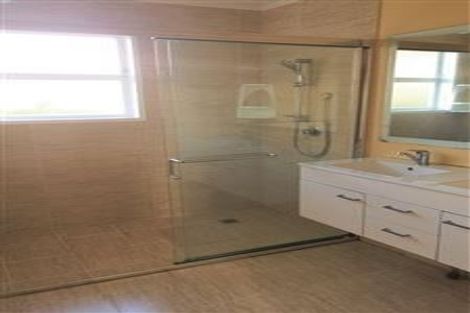 Photo of property in 29 Oakleigh Street, Maungaraki, Lower Hutt, 5010