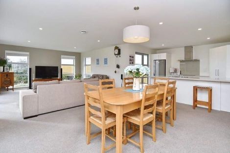 Photo of property in 32 Tongariro Street, Halswell, Christchurch, 8025