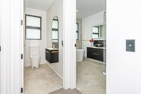 Photo of property in 11 Titoki Lane, Whangamata, 3691