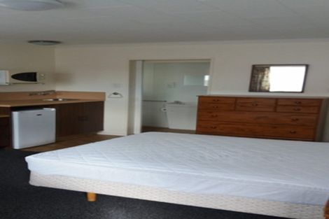 Photo of property in 203 Fitzherbert Avenue, West End, Palmerston North, 4410