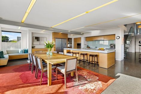 Photo of property in 423 Oceanbeach Road, Mount Maunganui, 3116