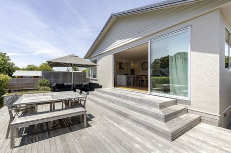 Photo of property in 40 Gaine Street, New Plymouth, 4310