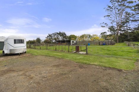 Photo of property in 102c Clark And Denize Road, Pukekawa, Tuakau, 2696