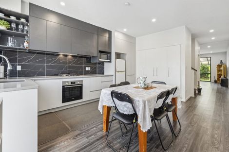 Photo of property in 14 Routhmore Street, Flat Bush, Auckland, 2019