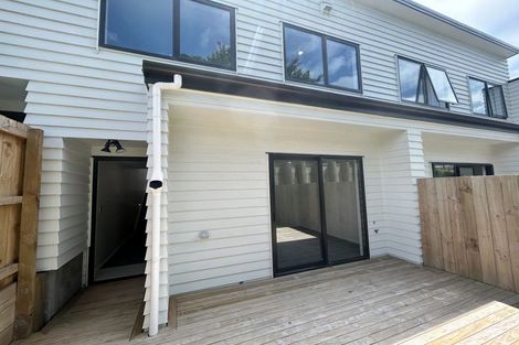 Photo of property in 21 Korokio Lane, Henderson, Auckland, 0612