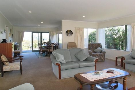Photo of property in 5 Padstow Place, Camborne, Porirua, 5026