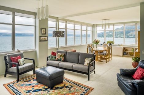 Photo of property in Rona House, 33 Rimu Street, Eastbourne, Lower Hutt, 5013