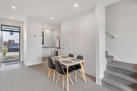 Photo of property in 21 Alliance Lane, Papakura, 2110