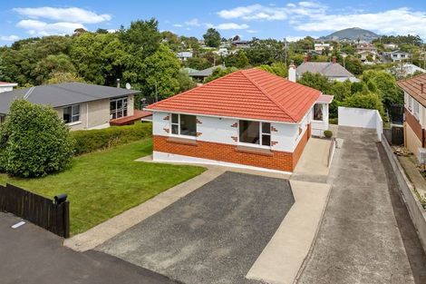 Photo of property in 6 Alexander Street, Abbotsford, Dunedin, 9018