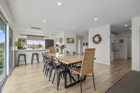 Photo of property in 6 Puka Place, Wharewaka, Taupo, 3330