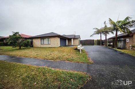 Photo of property in 11 Richfield Crescent, Westgate, Auckland, 0614