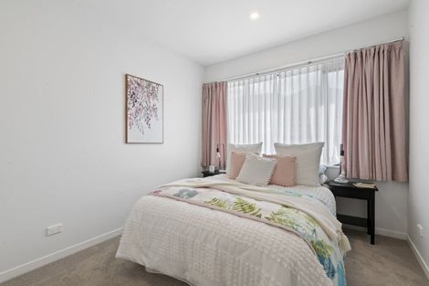 Photo of property in 24 Kahu Close, Orewa, 0931