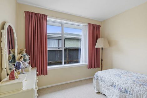 Photo of property in 3 Coronado Place, Broomfield, Christchurch, 8042
