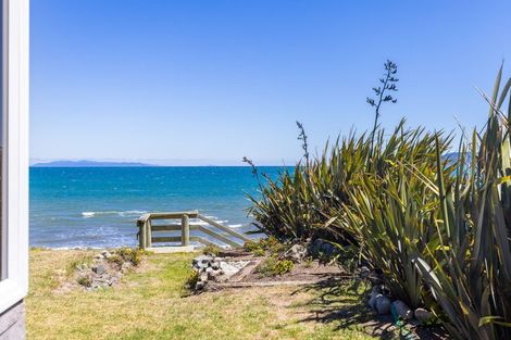 Photo of property in 24 Newry Road, Raumati Beach, Paraparaumu, 5032