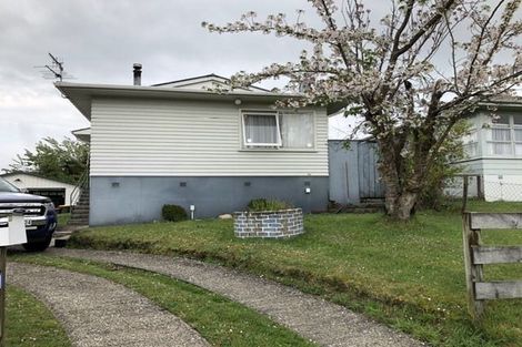 Photo of property in 33 Gem Street, Pukehangi, Rotorua, 3015