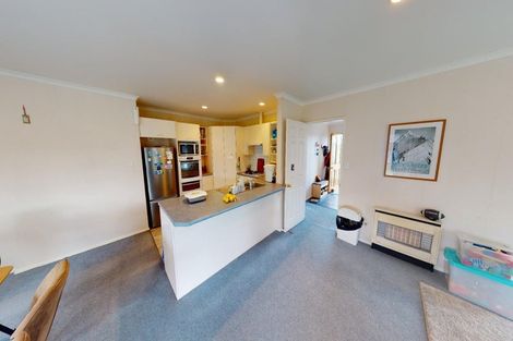 Photo of property in 1 Warwick Place, Springvale, Whanganui, 4501