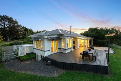 Photo of property in 1232 Weranui Road, Wainui, Silverdale, 0994