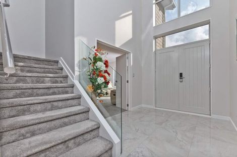 Photo of property in 14 Ascension Crescent, Orewa, 0931