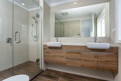 Photo of property in 34a Richards Avenue, Forrest Hill, Auckland, 0620