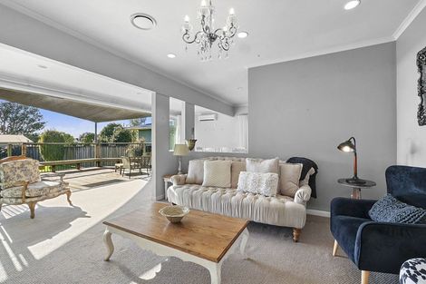 Photo of property in 27 List Street, Welbourn, New Plymouth, 4310