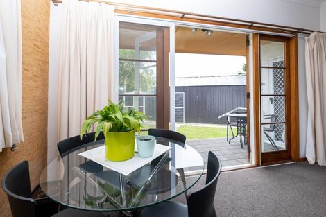 Photo of property in 51 Union Street, Hawera, 4610