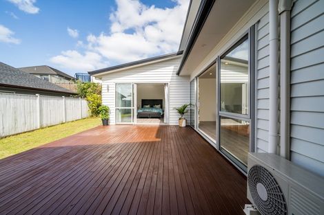 Photo of property in 61 Ridgedale Road, Silverdale, 0932