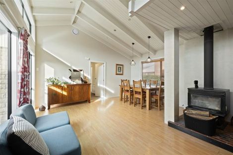 Photo of property in 422 Cashmere Road, Westmorland, Christchurch, 8025