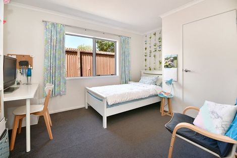 Photo of property in 1333 Whangaparaoa Road, Army Bay, Whangaparaoa, 0930