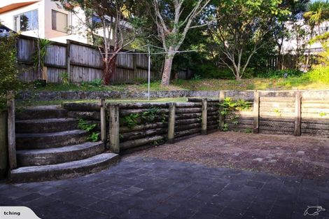 Photo of property in 2/527 Beach Road, Murrays Bay, Auckland, 0630