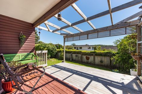 Photo of property in 1 Kinnel Grove, Papakowhai, Porirua, 5024