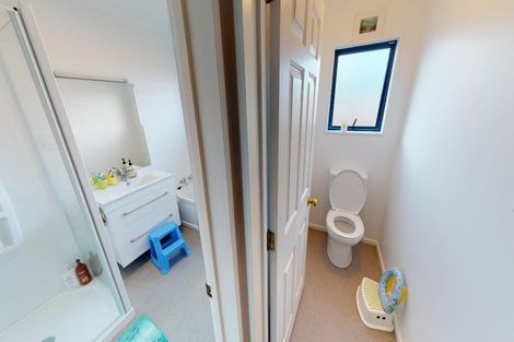 Photo of property in 1 Warwick Place, Springvale, Whanganui, 4501