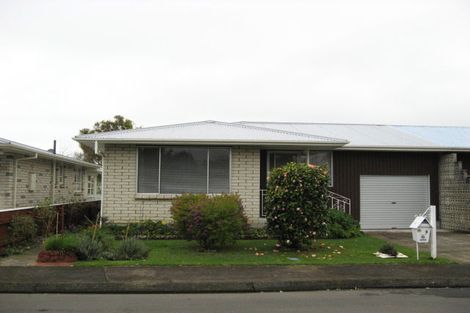 Photo of property in 6 Kowhai Street, Levin, 5510