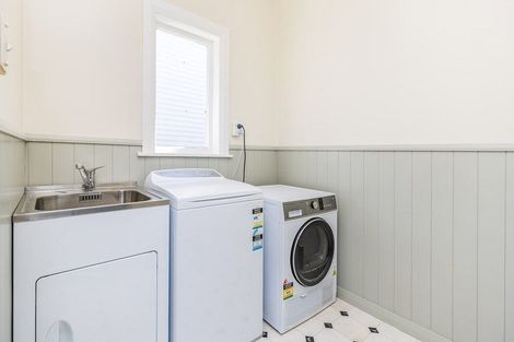 Photo of property in 10 Harrold Street, Highbury, Wellington, 6012