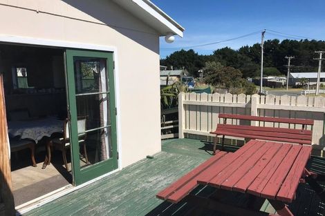 Photo of property in 477 Featherston Street, Palmerston North, 4414